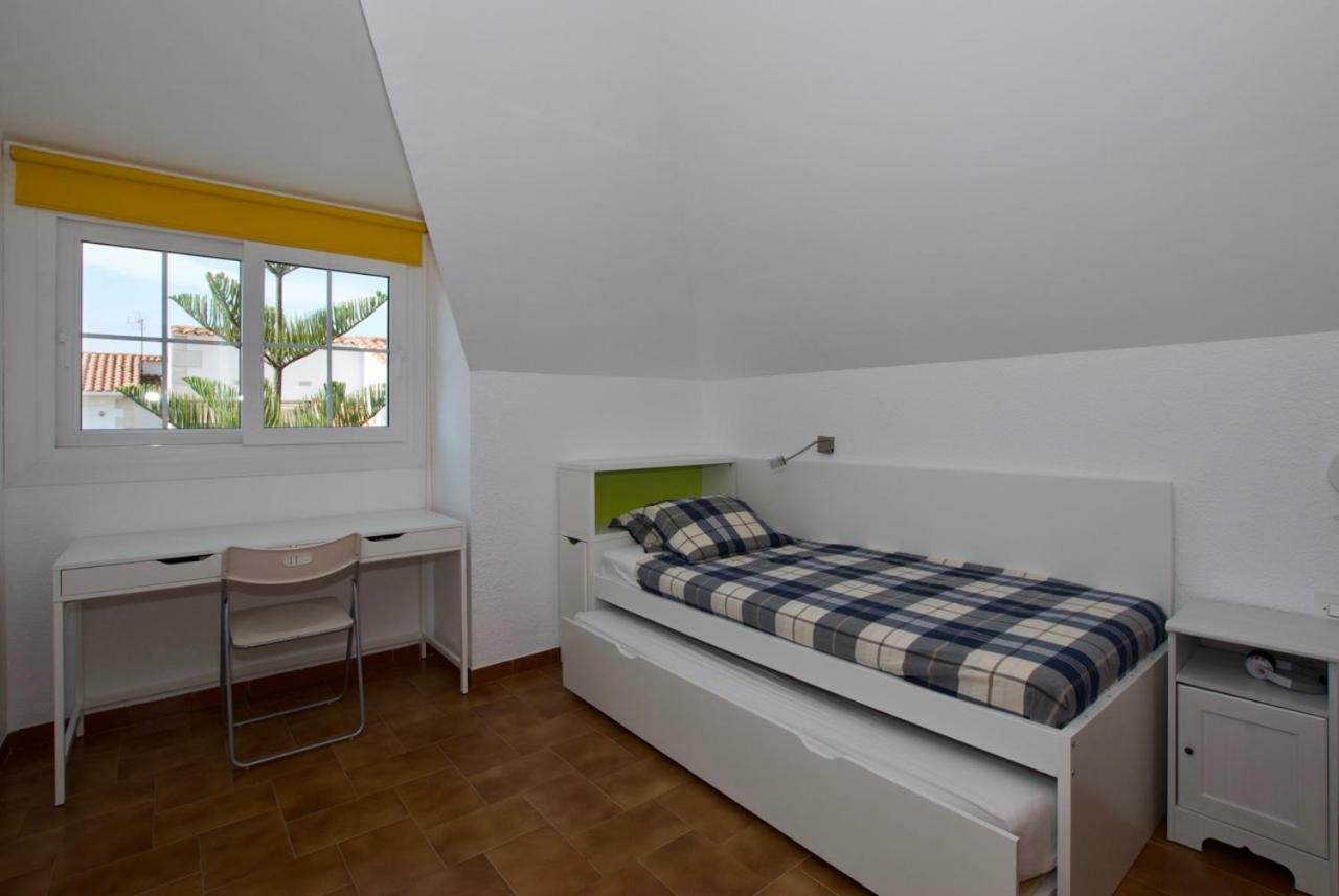 Villa Cala De La Mora Torredembarra Kültér fotó